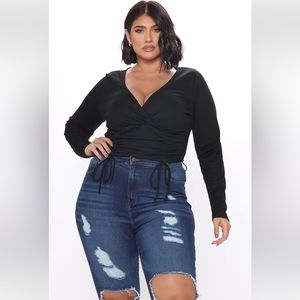 Ruched And Stunning Ribbed Top - Black